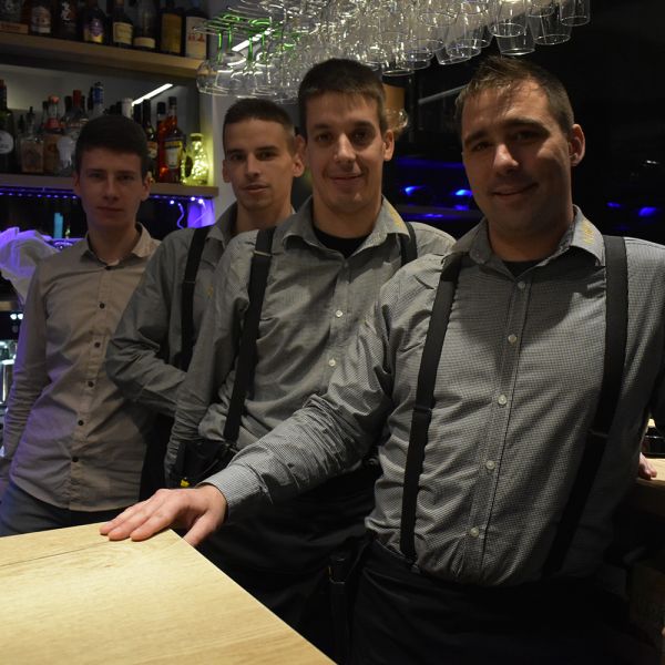 Nico’s Bar
