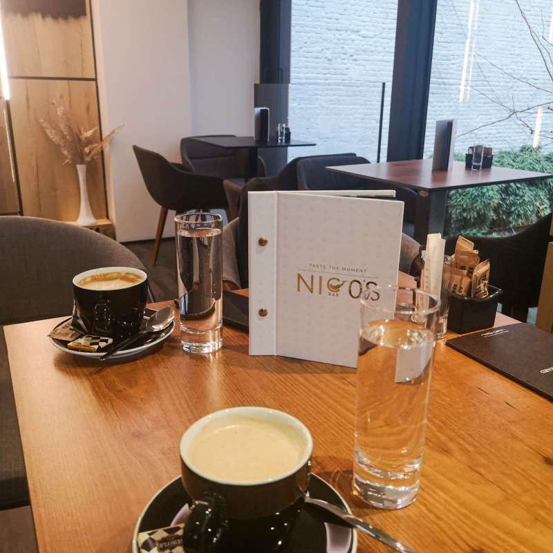 Nico’s Bar interior